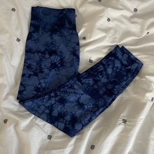 Pink Victoria’s Secret Cool & Comfy ¾ Leggings